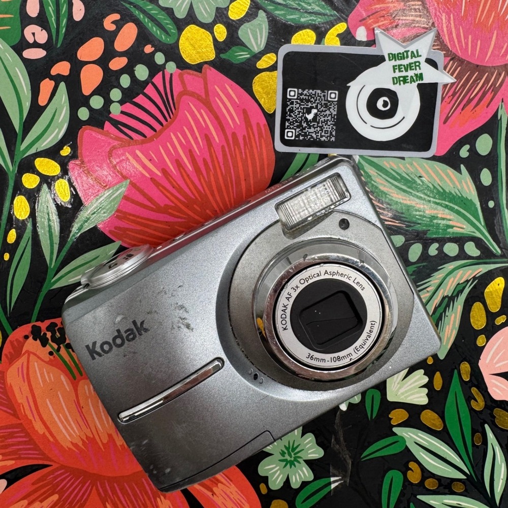 Kodak EasyShare C813 Silver Digital Camera 8.2MP 3x Optical Zoom Digicam